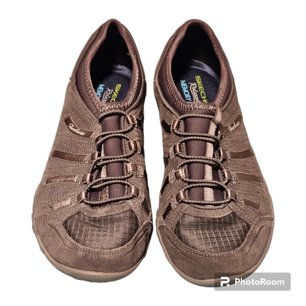 Skechers EUC women's Relaxed fit  *413.1